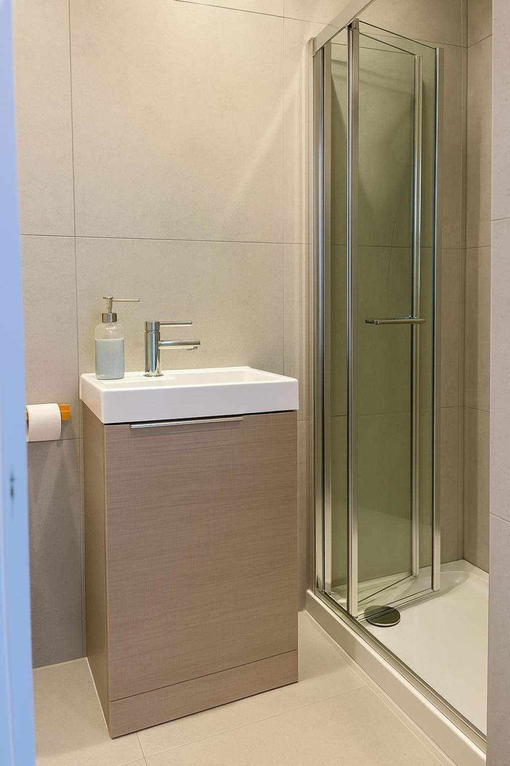 Zozy Clitterhouse Hotel London Room photo